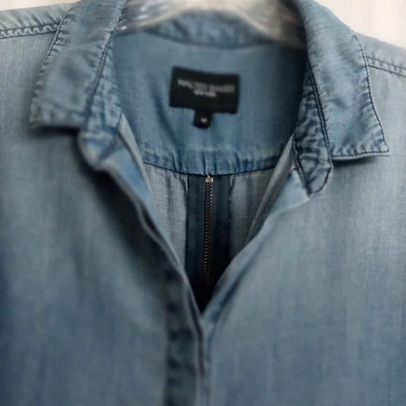 Walter Baker Ombré Blue Denim Back Zip  Up Long Sleeves Gunmetal Button Blouse - Picture 4 of 16